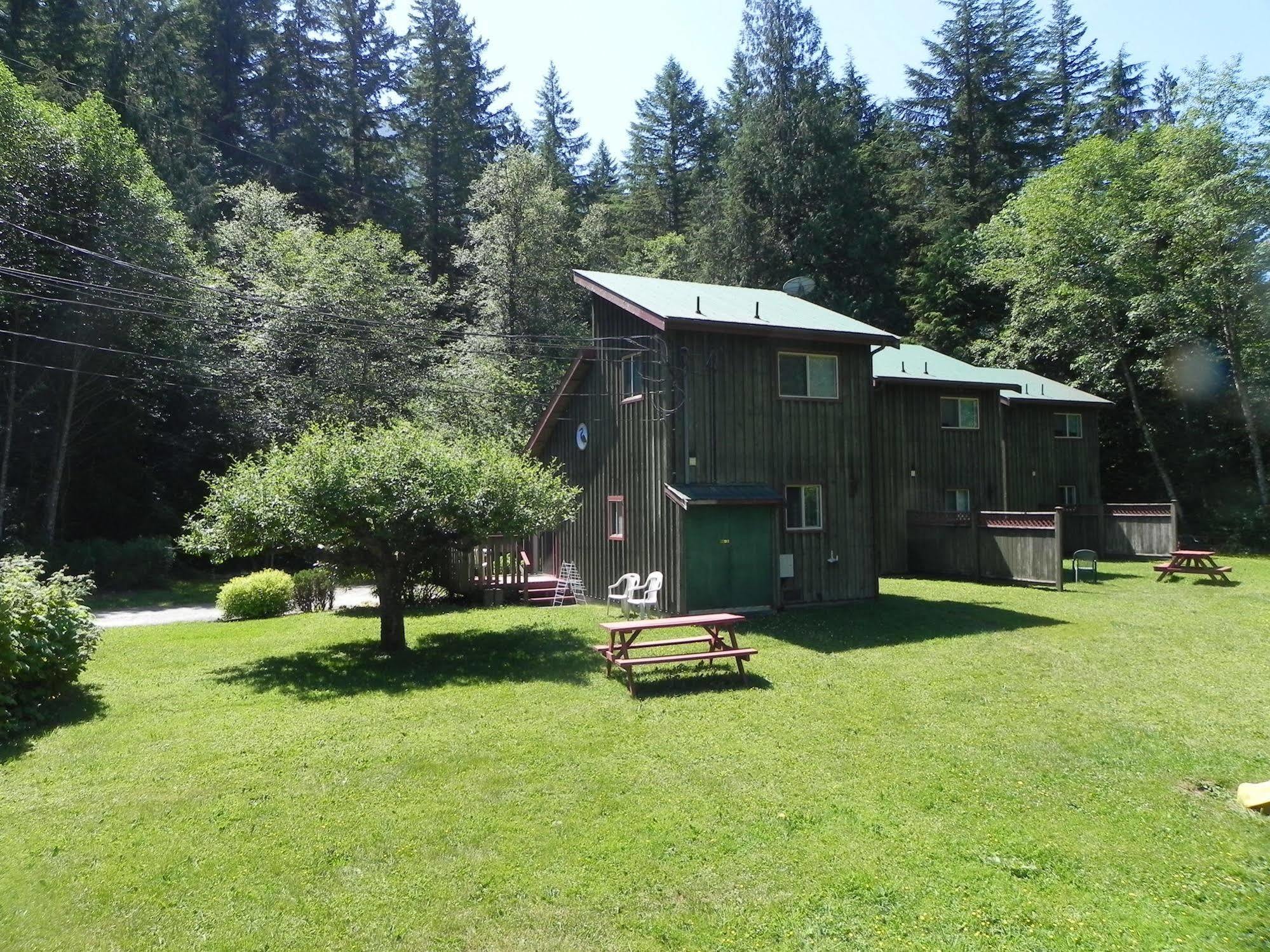 Forest Echoes Cabins Cultus Lake 외부 사진