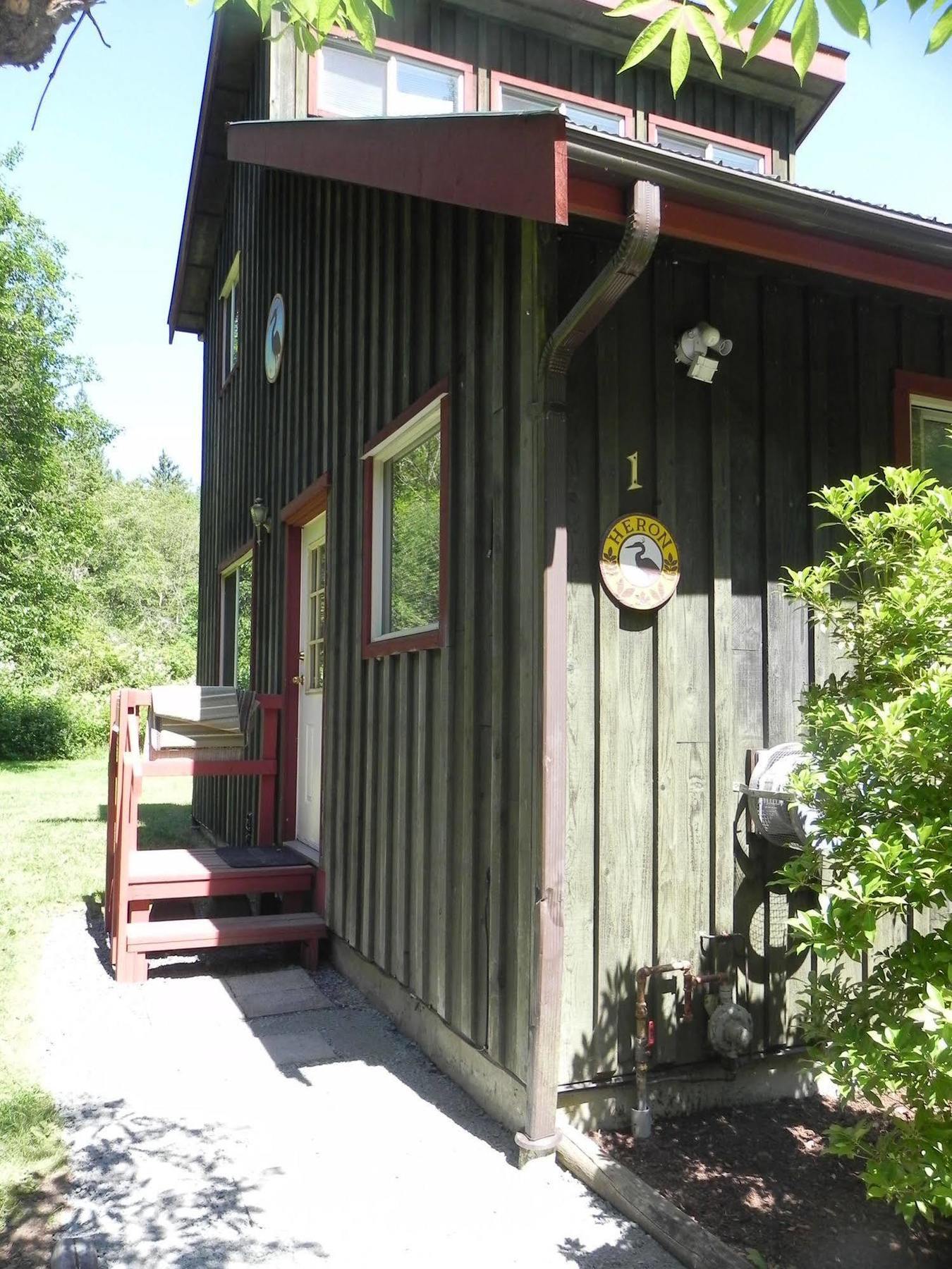 Forest Echoes Cabins Cultus Lake 외부 사진